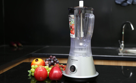 Máy xay sinh tố Panasonic MX-SM1031 thiết kế tiện dụng